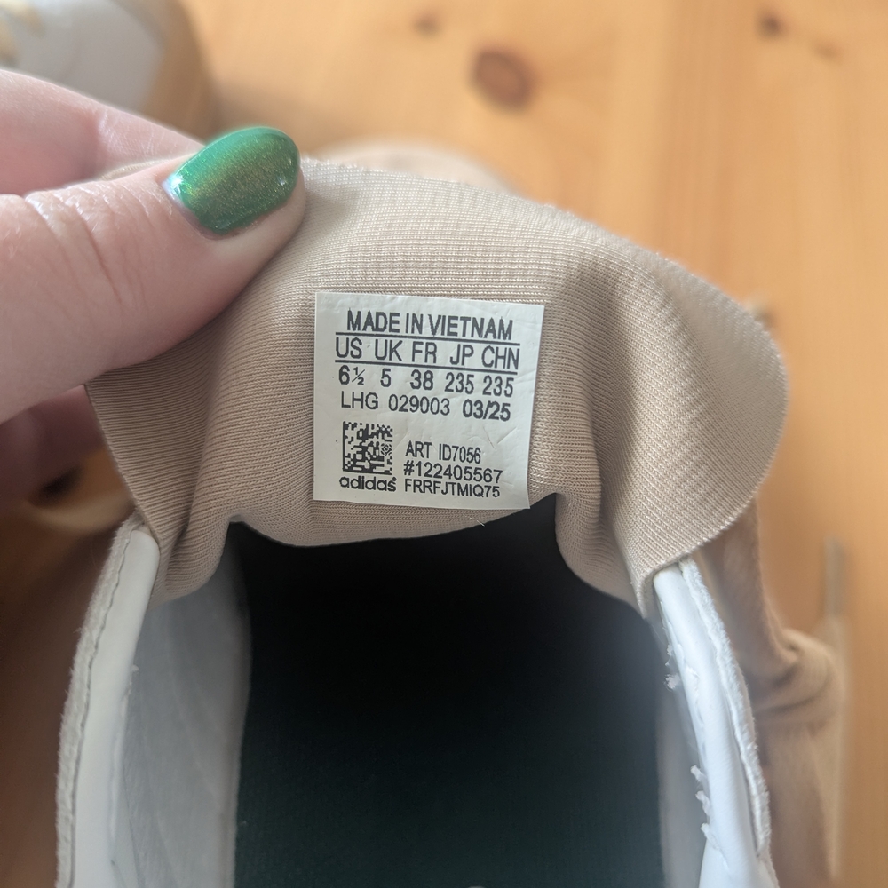 adidas cream and dark green suede platform sneakers - Picture 3 of 8